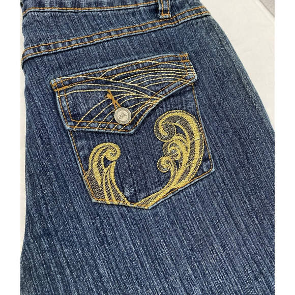 Deja Bleu Jeans Womens Size 8 Back Flap Pockets Medium Wash Denim Embroidery - Picture 10 of 11